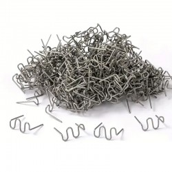 Lot d'agrafes spéciales pour la réparation des pare-chocs